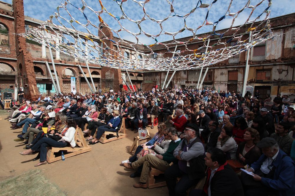 Este acuerdo considera algunas acciones colaborativas específicas, entre ellas, la participación de la Universidad de Chile en este festival en sus ediciones de Valparaíso y Antofagasta
